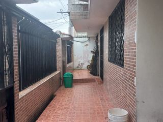Foto 19 de Vendo Casa de 438.67m, Chillogallo Santa Martha