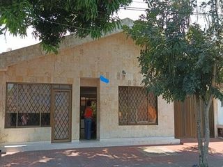 Foto 1 de CASA -BARRIO PRADOS DEL NORTE-CALI
