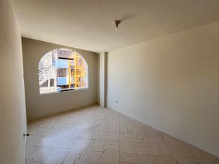 Foto 2 de Venta De Casa En Francisco Mostajo (Detras De Sedapar)