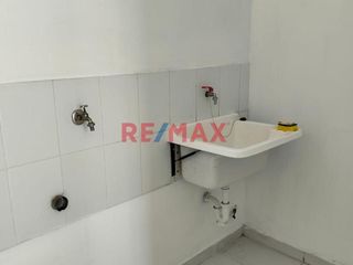 Foto 2 de Vendo Acogedor Dpto. 2Do Piso Urb. Cortijo 59.84M² $46,500.00