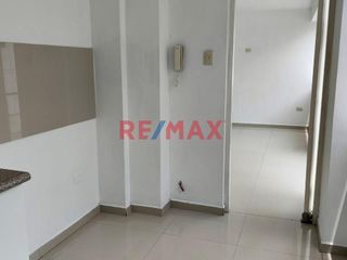 Foto 4 de Vendo Acogedor Dpto. 2Do Piso Urb. Cortijo 59.84M² $46,500.00