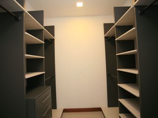 Foto 11 de DEPARTAMENTO MODERNO EN VENTA EN CUMBAYÁ – DISEÑO Y CONFORT