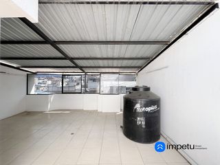 Foto 10 de Se vende casa en el Barrio Celi Roman en la ciudad de Loja