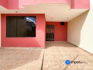 Foto 13 de Se vende casa en el Barrio Celi Roman en la ciudad de Loja