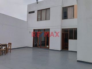 Foto 7 de Venta De Casa Urb Los Cipreses Cercado De Lima