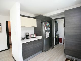 Foto 7 de ENCANTADOR DÚPLEX EN VENTA EN CUMBAYÁ – MODERNO Y LUMINOSO