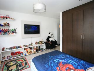 Foto 22 de ENCANTADOR DÚPLEX EN VENTA EN CUMBAYÁ – MODERNO Y LUMINOSO