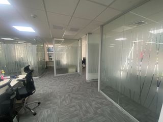 Foto 12 de OFICINA PRIME SEGUNDO PISO REMODELADA EN CENTRO EMPRESARIAL REAL. VISTA EXTERNA.