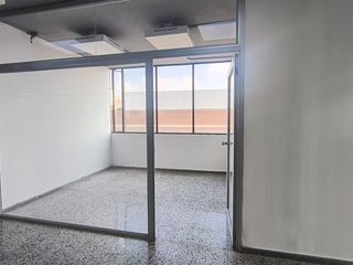 Foto 2 de SE ARRIENDA OFICINAS, ALMACENAMIENTO Y OTROS