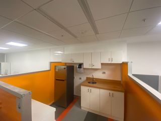 Foto 4 de OFICINA PRIME CUARTO PISO REMODELADA , EN CENTRO EMPRESARIAL REAL .VISTA EXTERNA