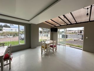 Foto 3 de TERRENO CON CANCHAS Y AREA SOCIAL DE RENTA EN PIFO