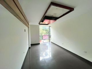 Foto 8 de OFICINA EN VENTA  CENTRO COMERCIAL EL NOGAL FONTIBON