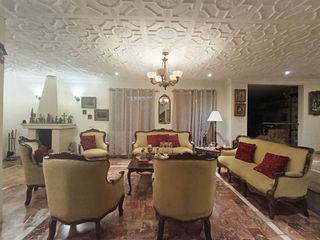Foto 5 de CASA EN VENTA  O CAMBIO POR DEPARTAMENTO, EN ZONA ESTRATEGICA DE CUENCA,  EL BATAN