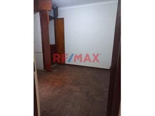 Foto 6 de Venta De Lindo Departamento En Breña