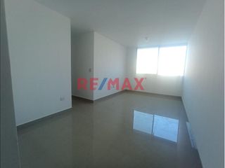 Foto 3 de Venta De Dpto.Remodelado En Tercer Piso - Cond.Parques De Piura // ID: 1119292