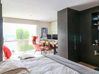 Foto 10 de En Cumbayá Casa de venta con 4 habitaciones, más departamento independiente de 199 m2