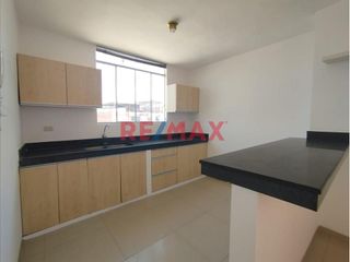 Foto 4 de Alquiler Dpto. En Segundo Piso - 78M2 Urb.Universitaria // ID: 1119488