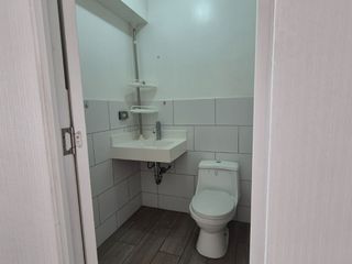 Foto 5 de VENTA DPTO 3 HAB, 76 m2, COCHERA,Av Canada, La Victoria