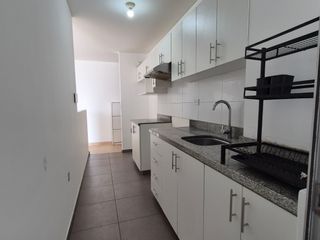 Foto 19 de VENTA DPTO 3 HAB, 76 m2, COCHERA,Av Canada, La Victoria