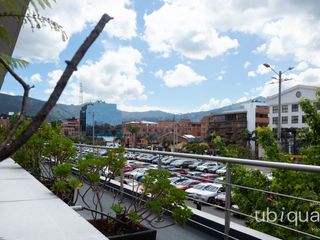 Foto 2 de OFICINA EN ARRIENDO CALLE 125 EN BOGOTA