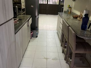 Foto 4 de VENDO CASA EN MANGA - 200 MTS2 CONSTRUIDOS