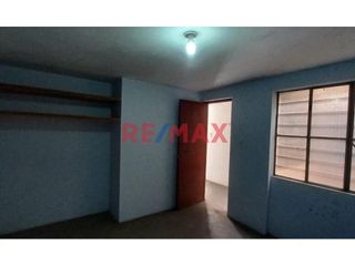 Foto 10 de Casa En Venta - Ate- 200 Mt2