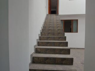 Foto 11 de Se Alquila Casa De Dos Pisos Para Empresa O Vivienda En San Martin De Porres