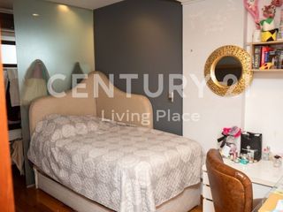 Foto 20 de Exclusivo Penthouse de Tres Niveles con Vista al mar en Miraflores