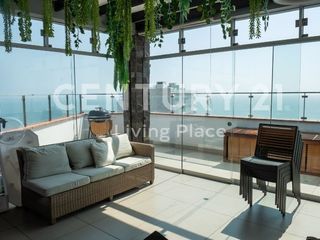 Foto 32 de Exclusivo Penthouse de Tres Niveles con Vista al mar en Miraflores