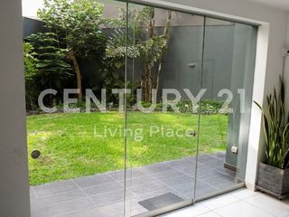 Foto 36 de Exclusivo Penthouse de Tres Niveles con Vista al mar en Miraflores