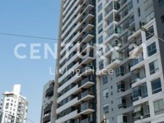 Foto 43 de Exclusivo Penthouse de Tres Niveles con Vista al mar en Miraflores