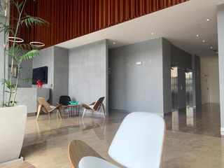 Foto 3 de VENTA DEPARTAMENTO EN SANTA CATALINA, PISO 32, ESPECTACULAR VISTA A LA CIUDAD