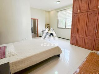 Foto 4 de EN VENTA: casa de lujo en Urbanización Privada, Machala