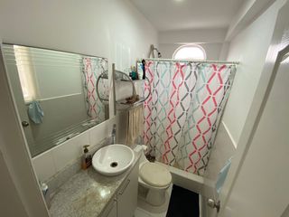 Foto 12 de casa de venta en urbanización zona sur manta