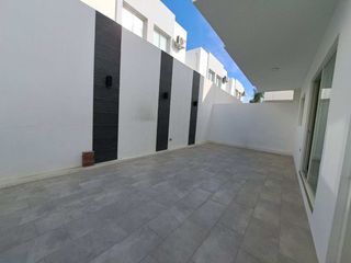 Foto 12 de casa de alquiler en manta en los gavilanes