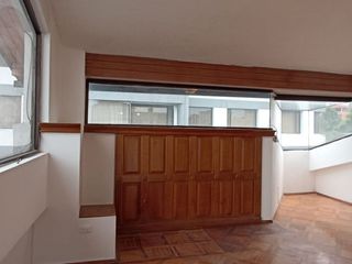 Foto 2 de SUITE ESTUDIO EN RENTA, QUITO TENIS, $420