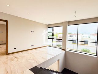 Foto 19 de Casa en Alquiler Por Estrenar en Portal del Río en Machala
