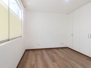 Foto 4 de VENTA DEPARTAMENTO DUPLEX EXCLENTE TERRAZA Y PISCINA SURCO
