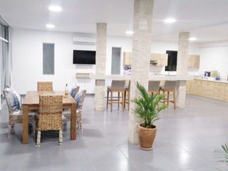 Foto 10 de ALQUILO HERMOSA CASA RESIDENCIAL MARINA LANCHEROS - FRENTE AL MAR DE ANCÓN (9)