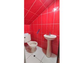 Foto 4 de Amplio Departamento En 1Er Piso En Santa Anita A Minutos De Real Plaza Puruchuco