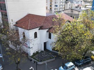 Foto 1 de Venta de local comercial con oficinas - Sector La Mariscal
