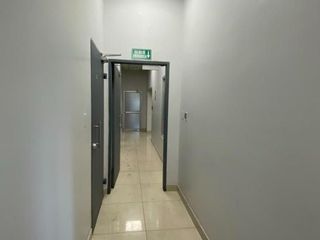 Foto 22 de Venta de local comercial con oficinas - Sector La Mariscal