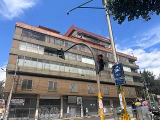 Foto 1 de Venta de local comercial Quito - Sector Alameda