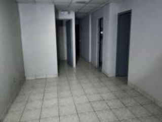 Foto 5 de Venta de local comercial Quito - Sector Alameda