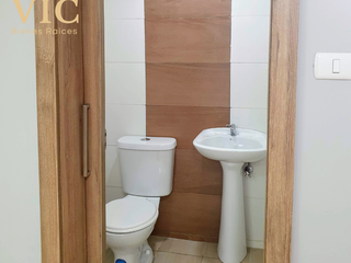 Foto 4 de En Venta Oficina totalmente remodelada en el Centro de Guayaquil