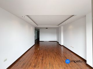 Foto 5 de En venta departamento central dos habitaciones con ascensor