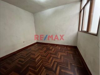 Foto 3 de Vendo Departamento En Excelente Ubicacion En Urb. Las Quintanas 57.33-114737