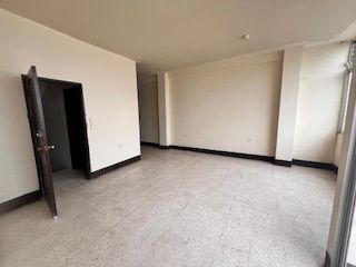 Foto 2 de EN VENTA EDIFICIO RENTERO EN LAS CALLES GUERRERO MARTINEZ ENTRE BRASIL Y CUENCA, GUAYAQUIL