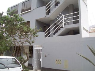 Foto 1 de VENTA DE LINDO DEPARTAMENTO EN SAN FERNANDO ALTO CHOSICA