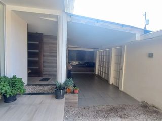 Foto 4 de Saiba 4 dormitorios remodelada.  Sur de Guayaquil